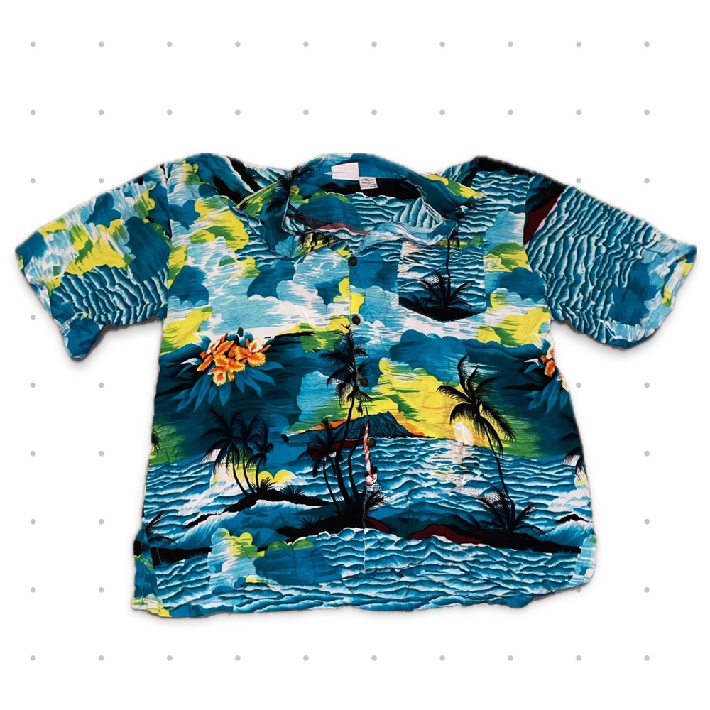 Hawaiian ButtonUp Shirt